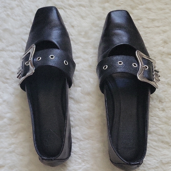 John Fluevog Voggettes Misty Mary Jane Black Flats W6.5 - Picture 3 of 15